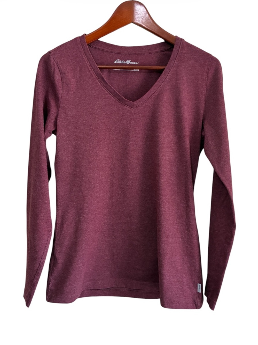 Eddie Bauer Women's Heathered Burgundy V-Neck Long Sleeve Tee Top Size Medium